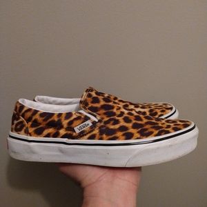 Women's Leopard print VANS size 7